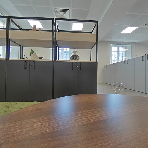 Bank Office